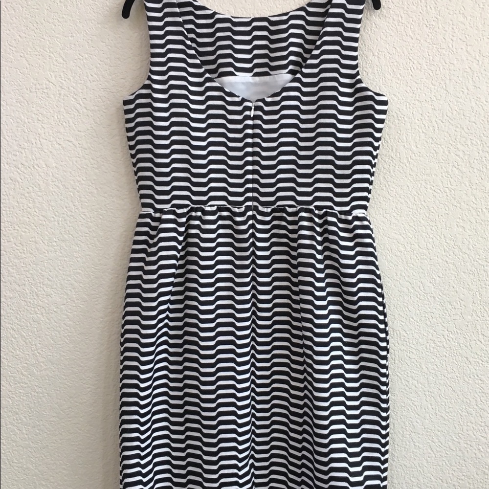 Liz Claiborne Black & White striped Lined Sheath Dress NWT size 8 - Picture 3 of 9